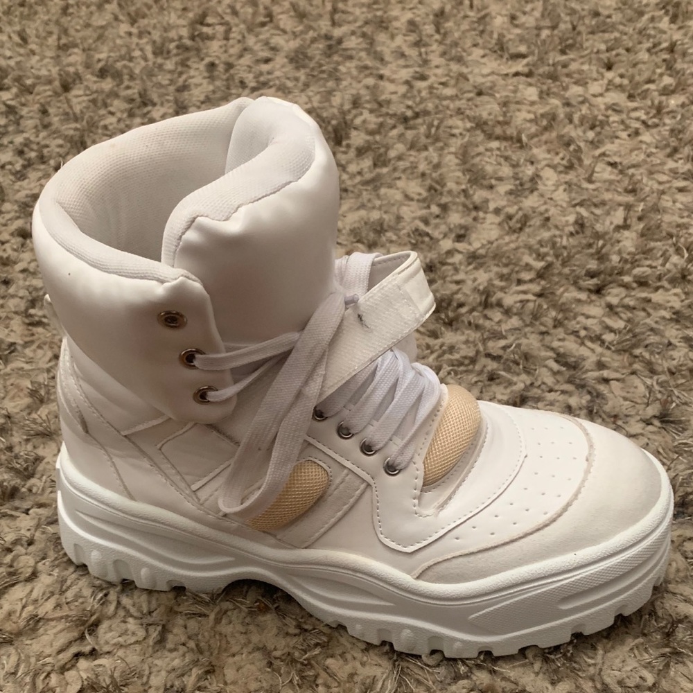 Size 8 winter boots